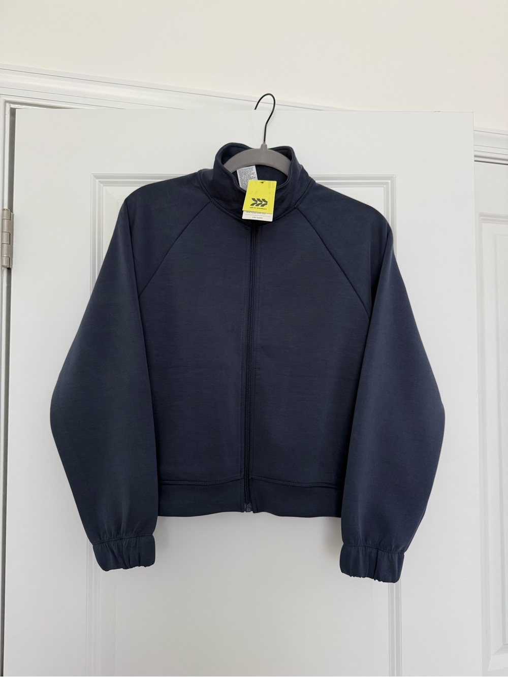 all in motion Navy Full-Zip Bomber Jacket XS